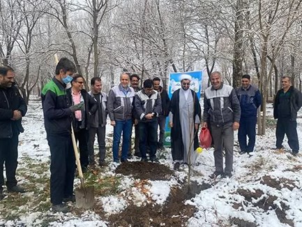 برگزاری مراسم روز درختکاری در کارخانه شرکت صنایع فروآلیاژ ایران (سهامی عام)